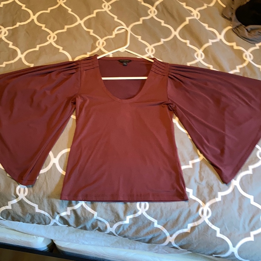 Woman’s blouse
